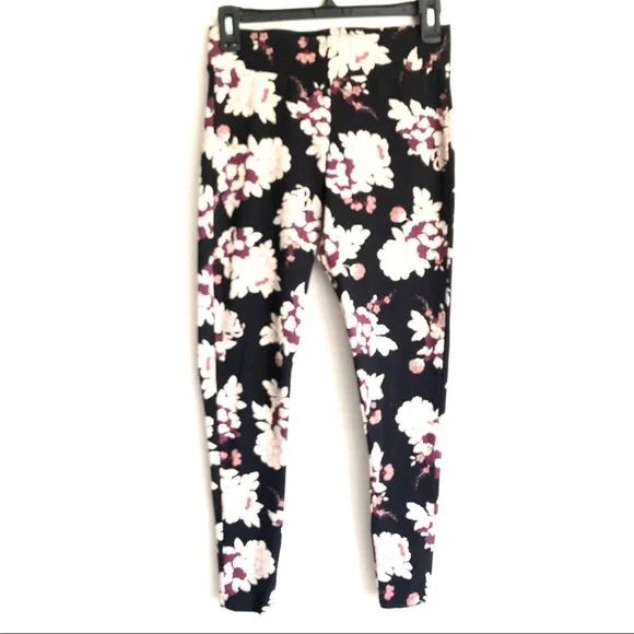 Torrid size 00 Floral Leggings - Picture 6 of 7
